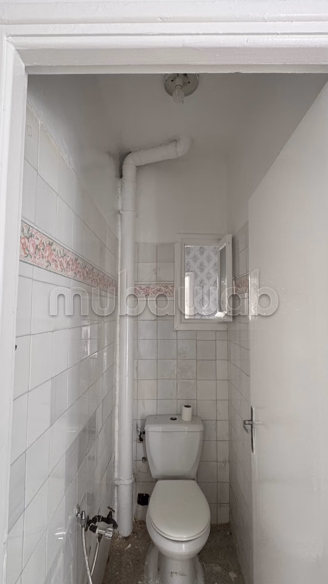 Rent this apartment in El Menzah 5. 3 rooms. Balcony. 