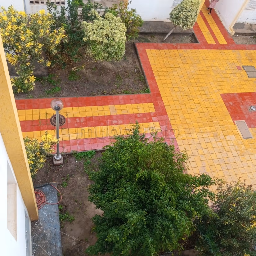 Appartement à vendre à Cité Jaafar.
Surface de 71 m²