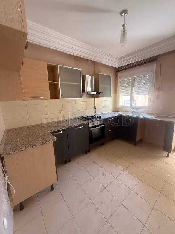 À vendre un appartement s3 à la soukra