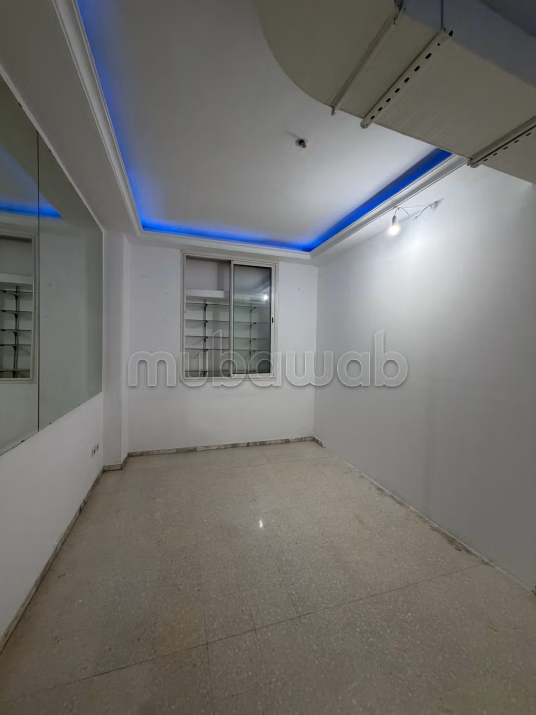 A Louer Bureau A5 à El Menzah 5