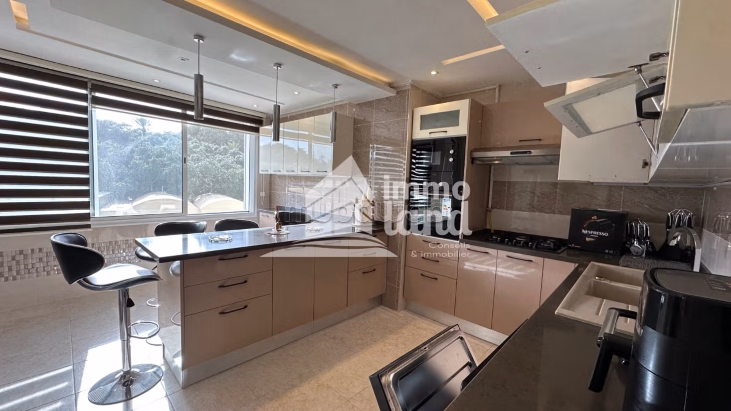 Duplex S3 arredato mai abitato con vista mare a Gammarth superiore