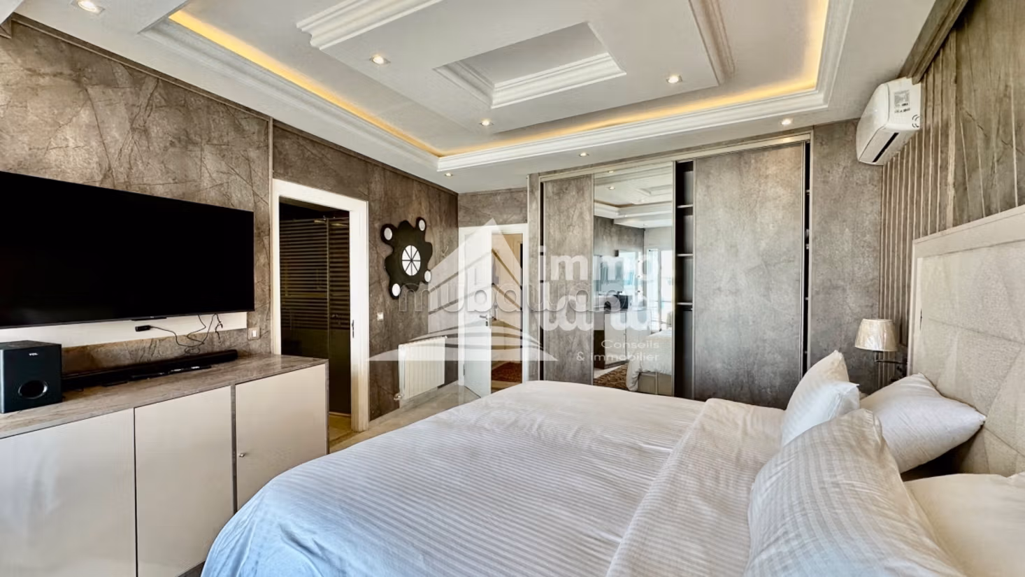 Duplex S3 arredato mai abitato con vista mare a Gammarth superiore