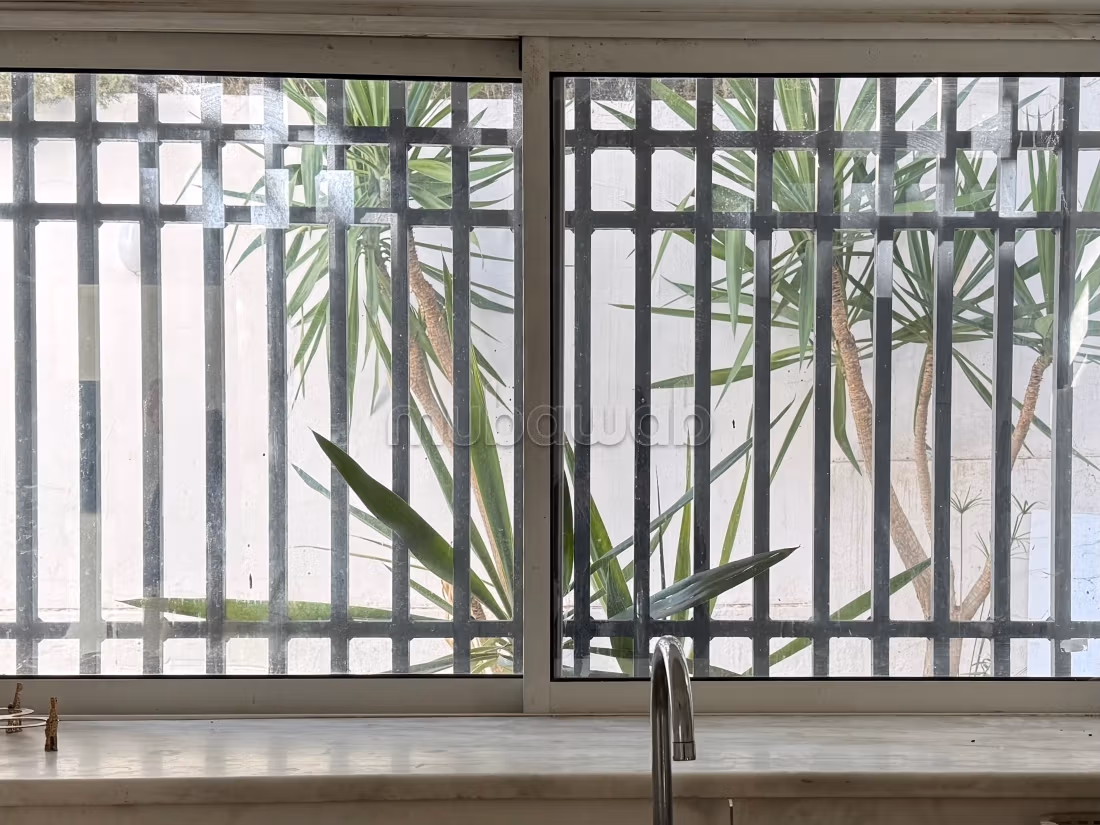 Villa S3 avec piscine et jardin, Gammarth Sup