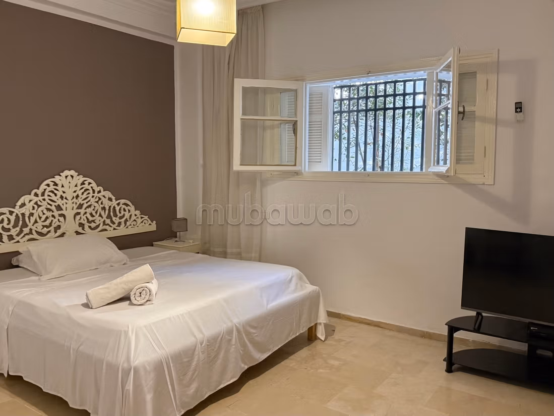 Villa S3 avec piscine et jardin, Gammarth Sup