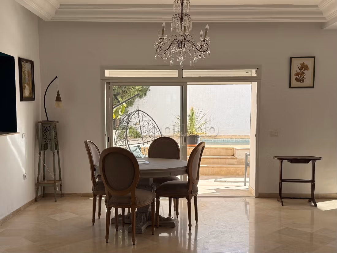 Villa S3 avec piscine et jardin, Gammarth Sup
