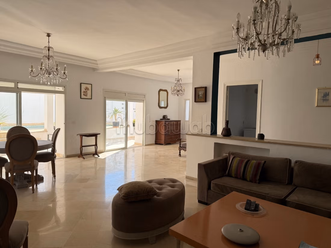 Villa S3 avec piscine et jardin, Gammarth Sup