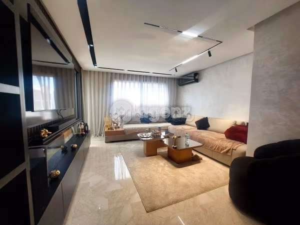 Apartamento en venta 117 m², 2 habitaciones Mandarona Casablanca