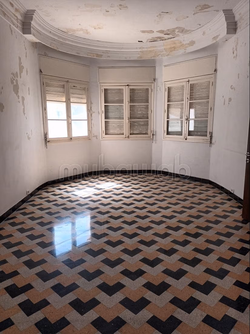 A Vendre une Villa à Bizerte centre vill