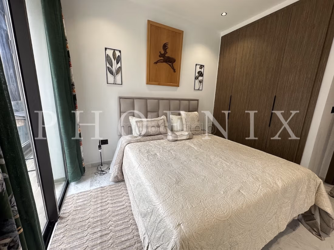 Appartement S2 meublé avec terrasse aux JDC