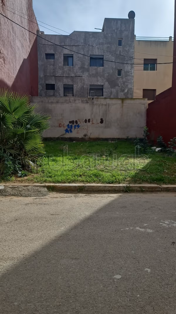 Terrain titré à vendre 120m2 
massira 
mohammedia