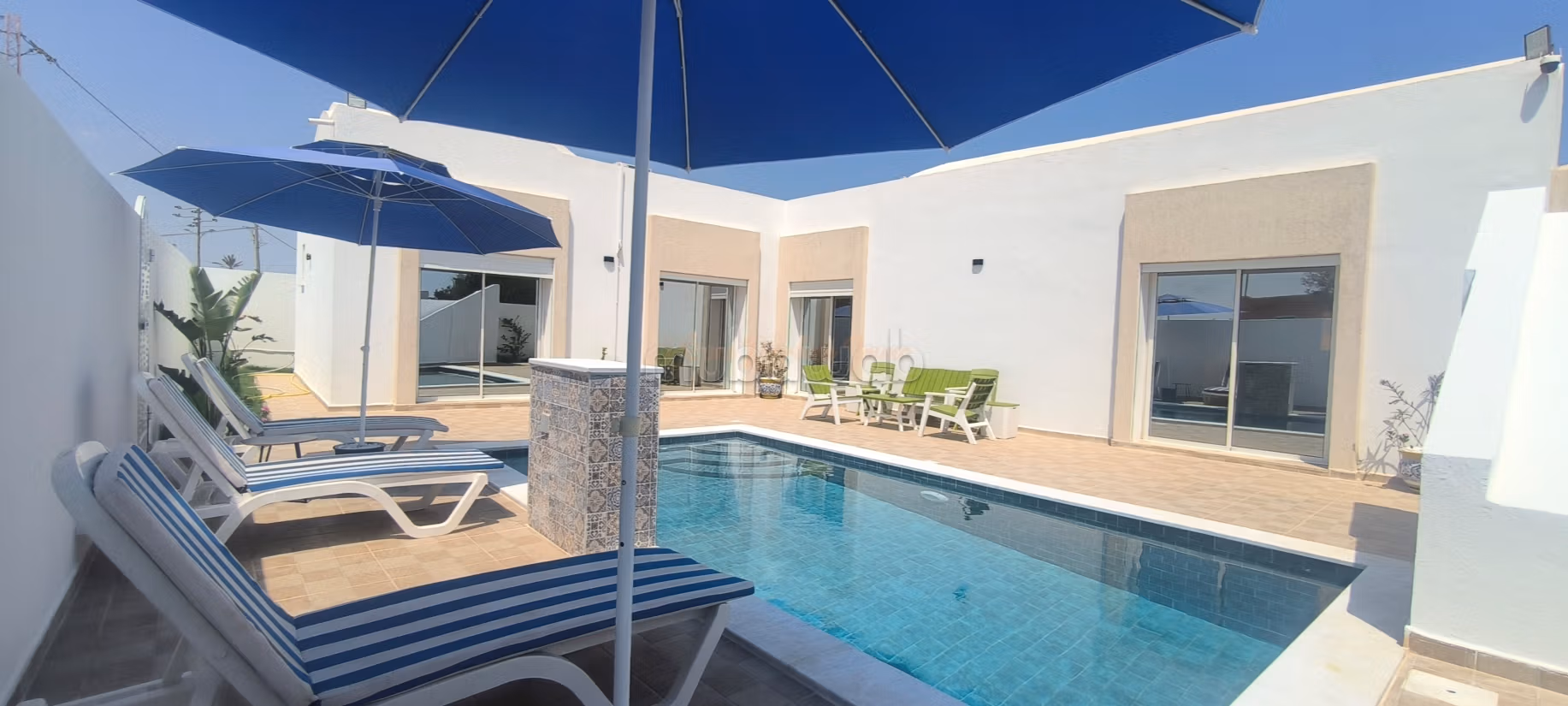 Villa meublée avec piscine DJERBA