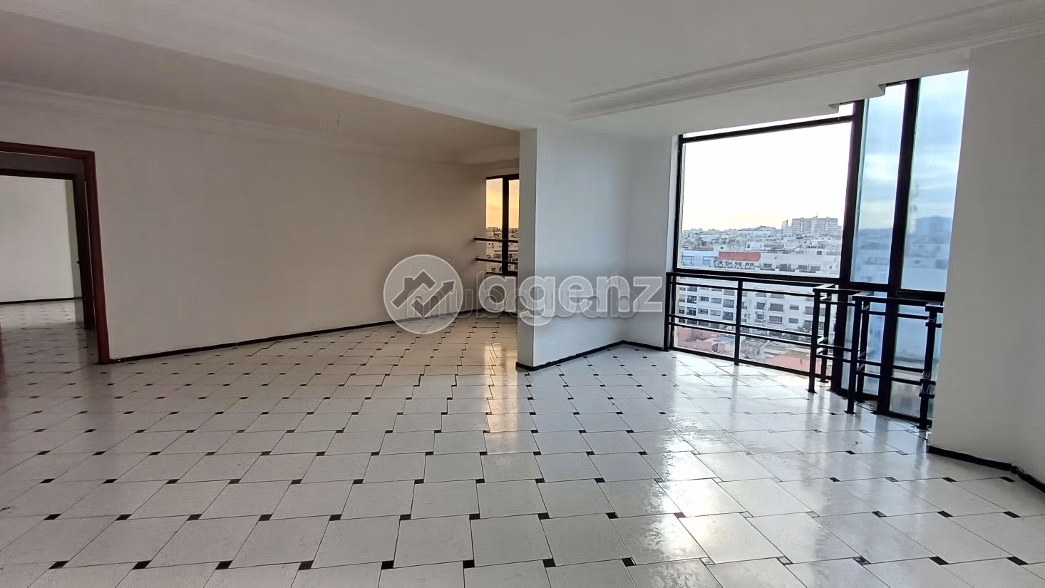 Oficina en venta 178 m² Racine Casablanca