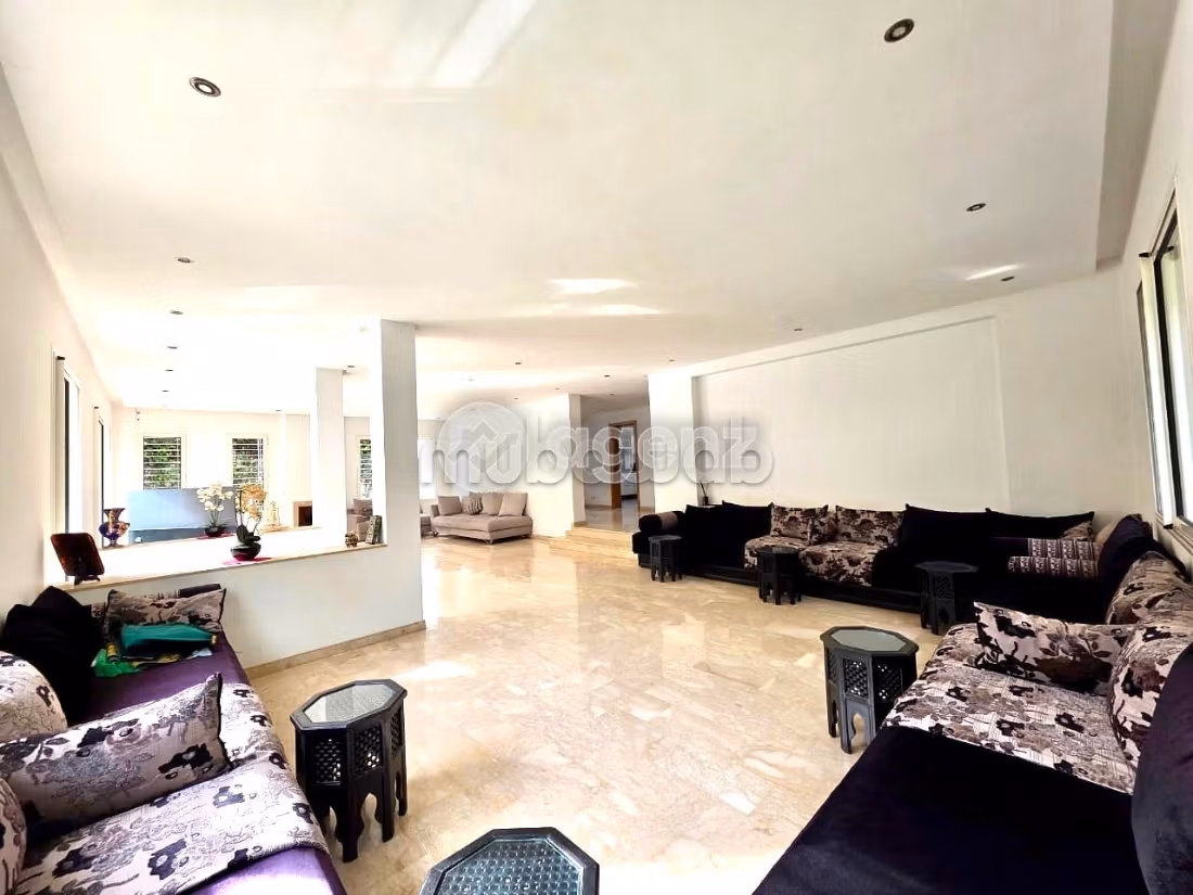 Villa en venta 595 m², 4 dormitorios California Casablanca