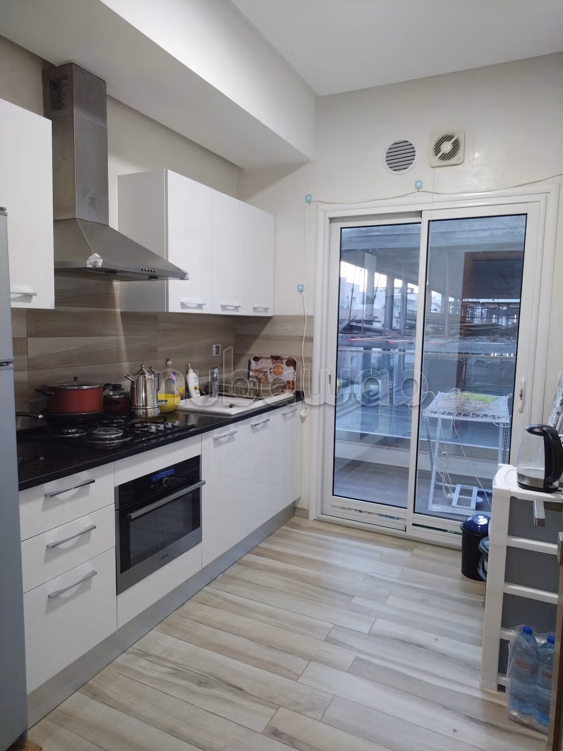 A louer un luxe appartement s1 résidence el abir