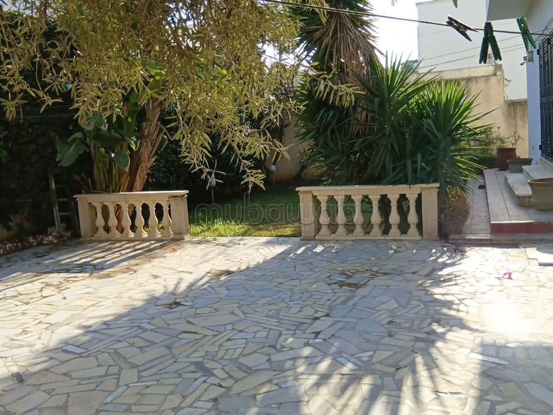 Une villa s6 à vendre