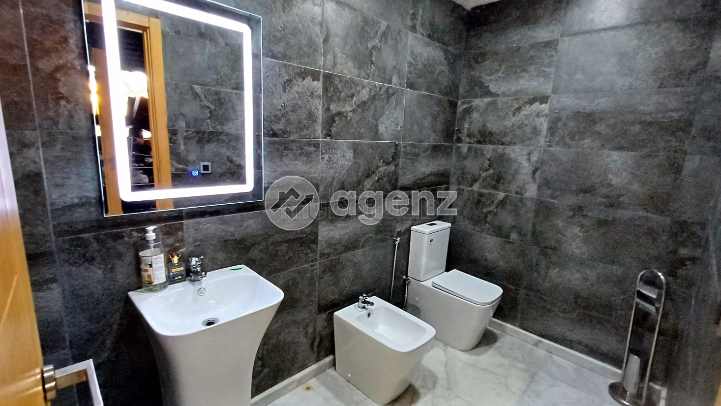 Villa te koop 216 m², 4 slaapkamers Andere Moulay Yacoub