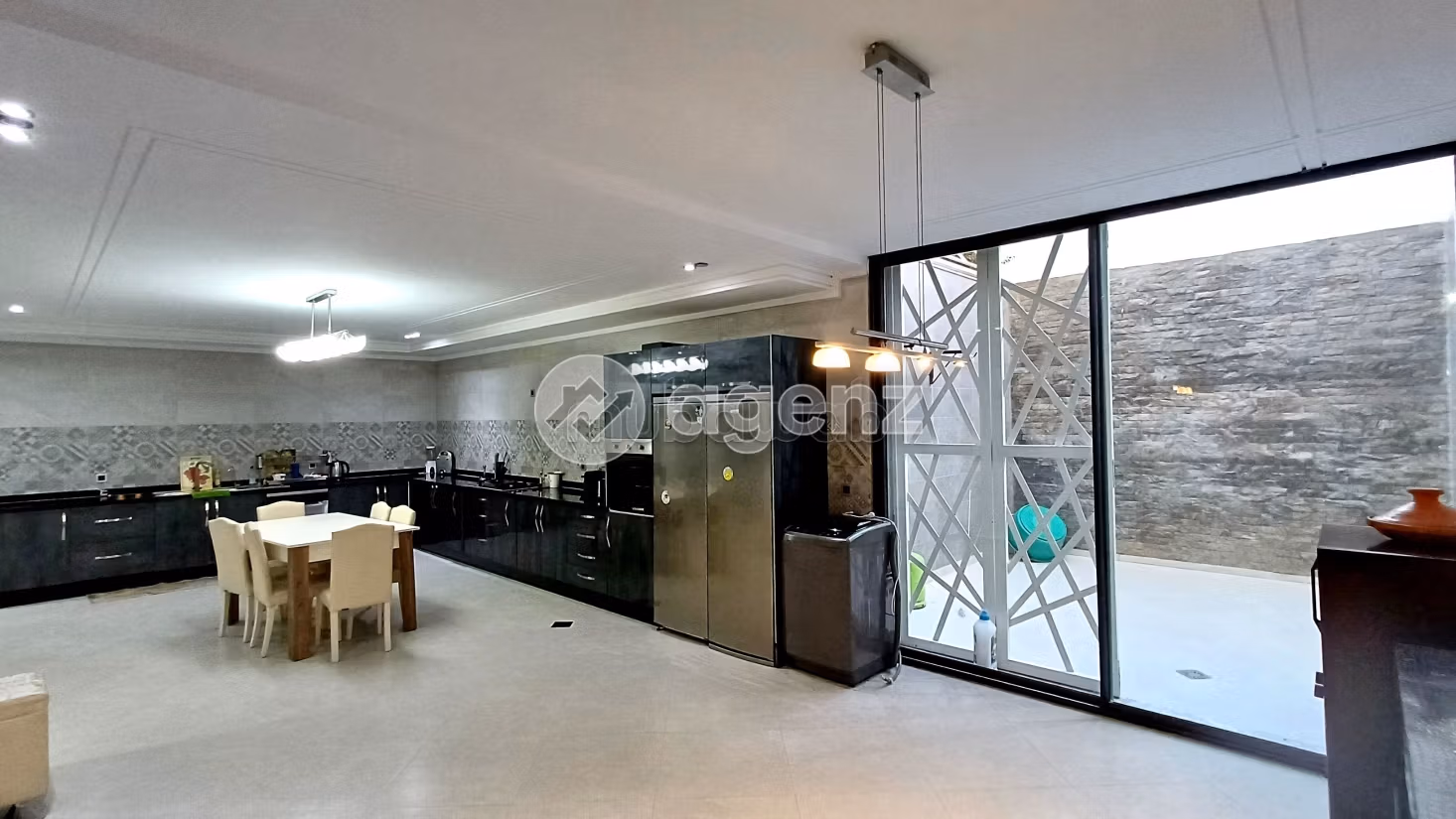 Villa te koop 216 m², 4 slaapkamers Andere Moulay Yacoub