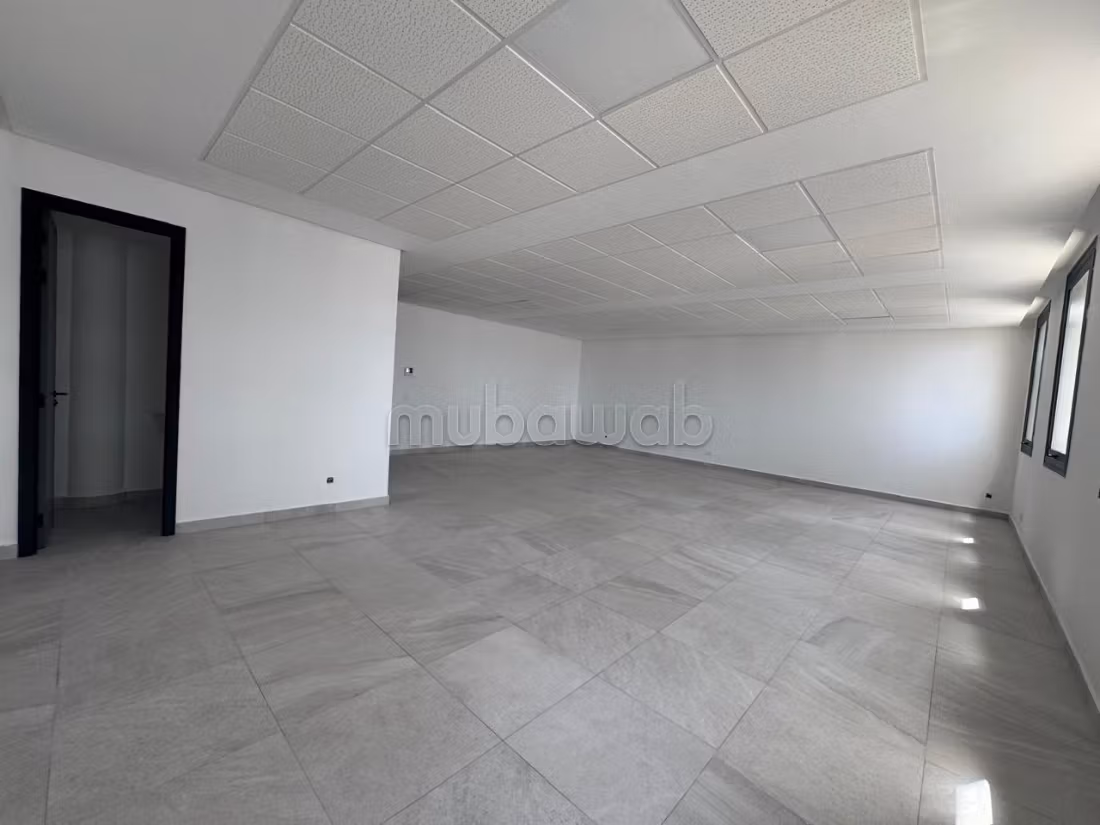 Ufficio Prime Neuf 237 M² In Affitto A CFC