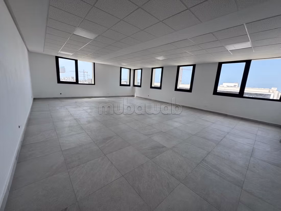 Ufficio Prime Neuf 237 M² In Affitto A CFC