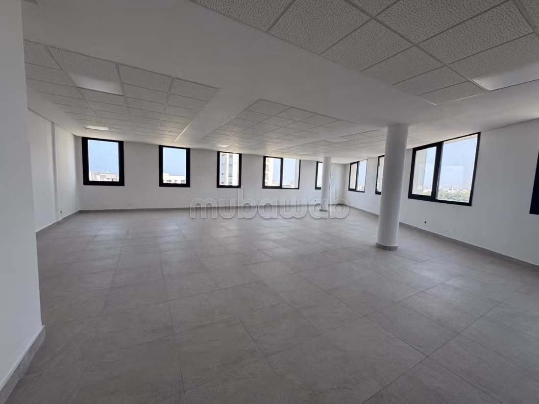 Ufficio Prime Neuf 130 M² in Affitto a CFC