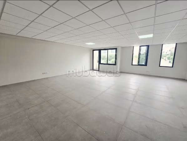 Office for rent - Green City of Bouskoura, Strategic Location