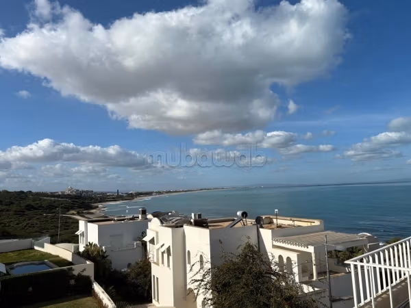 Casa duplex con rooftop vista mare