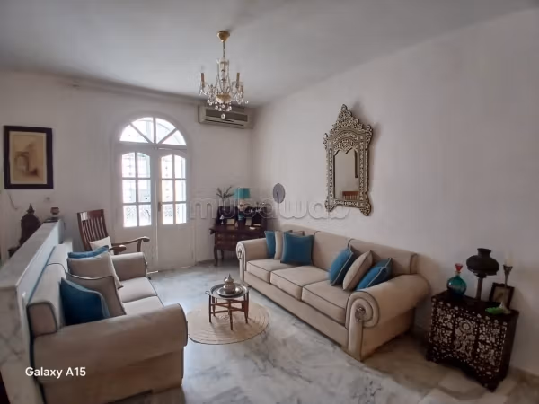 Villa en S6 A Vendre