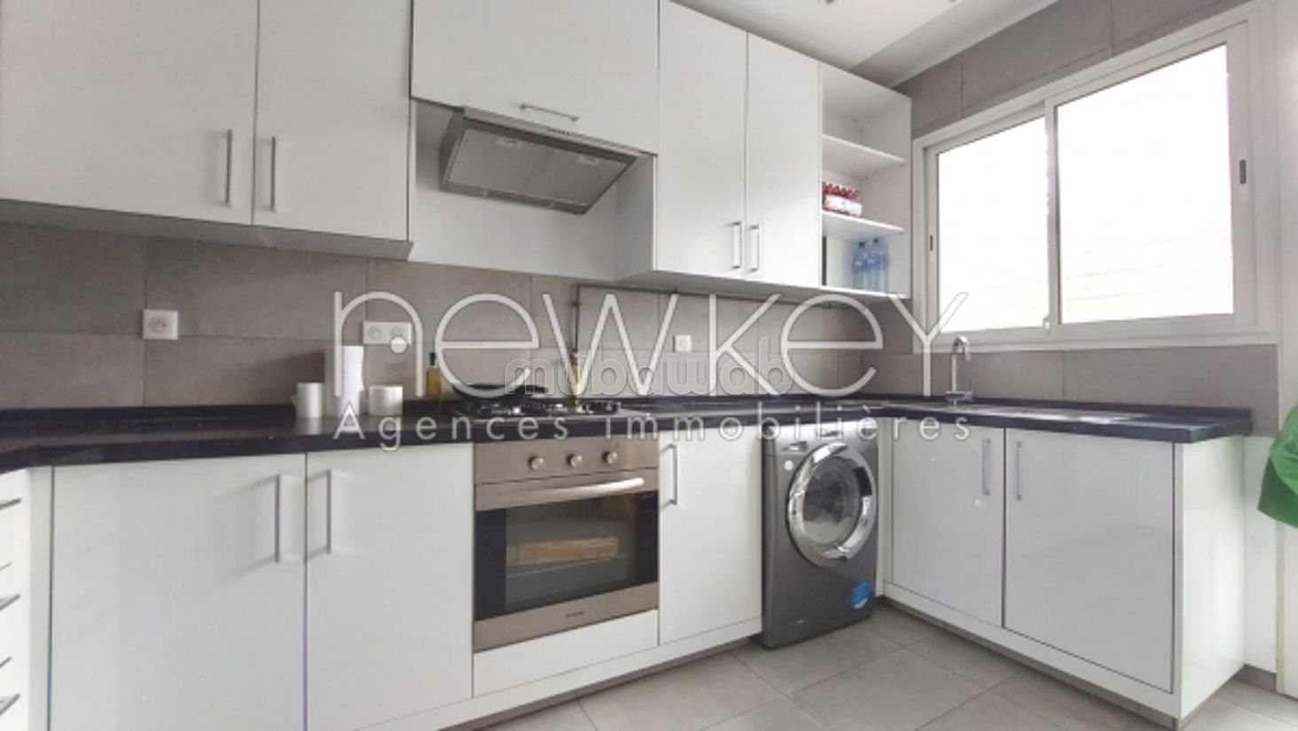 Magnifico appartamento S3 con terrazza a Gammarth