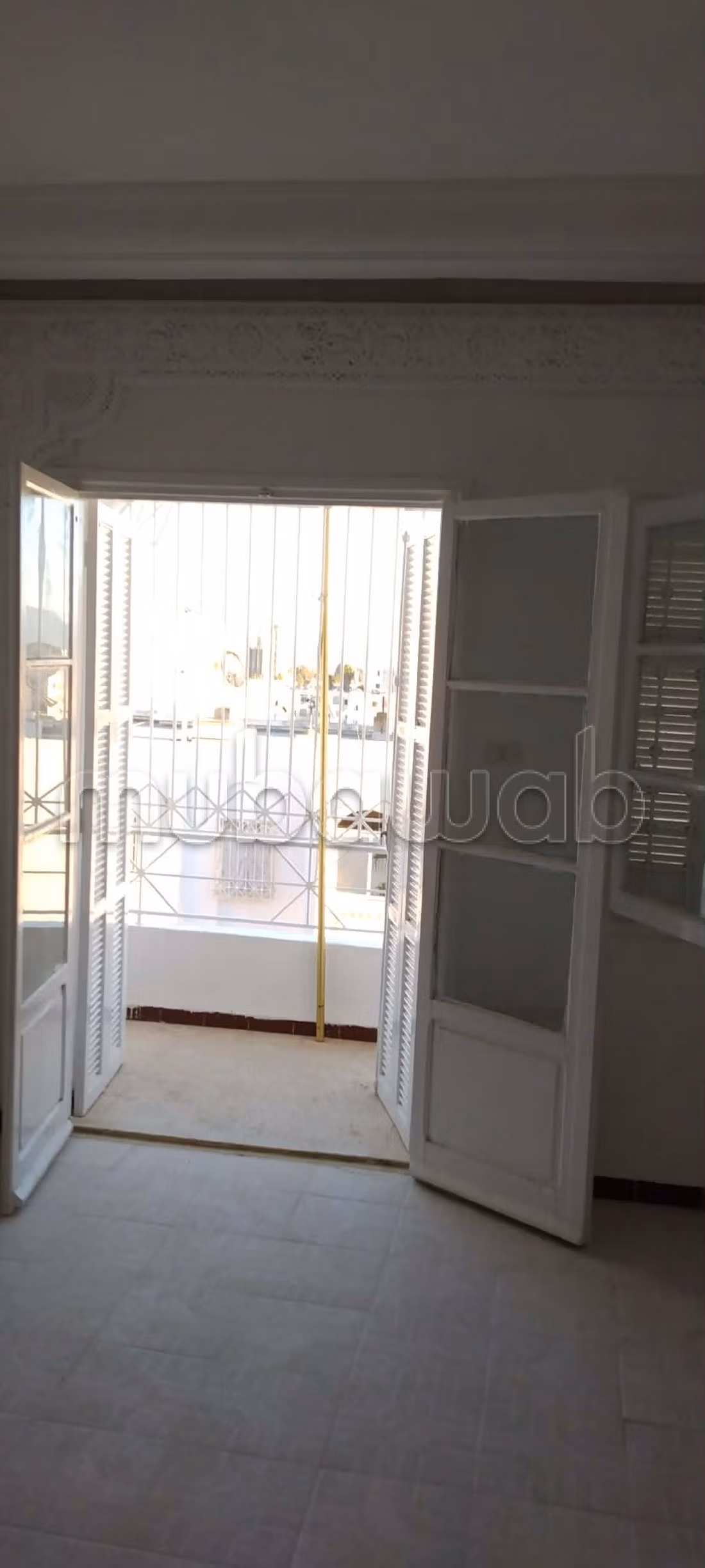 Appart S3 Mourouj1 Central heating parking included