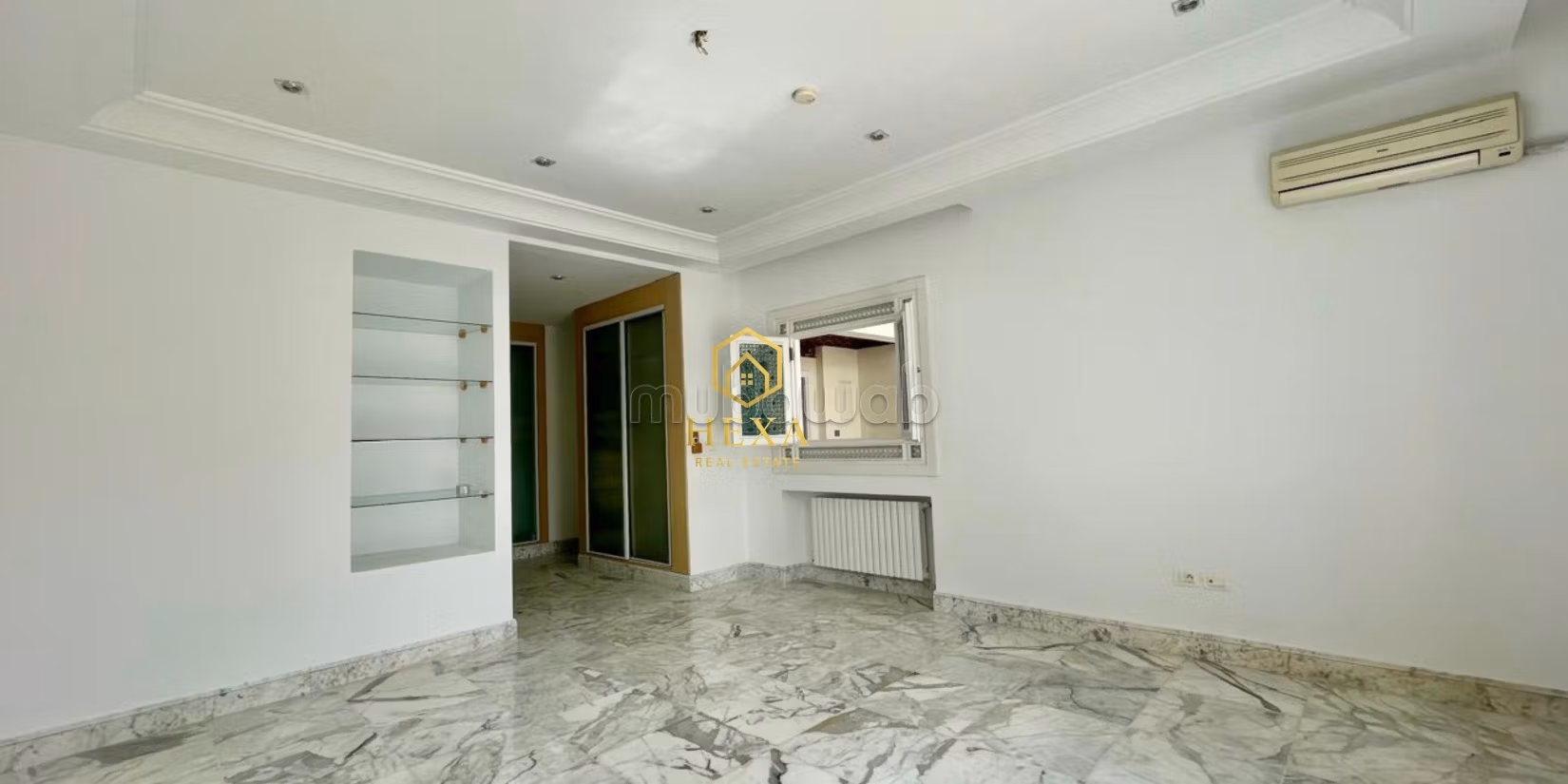Villa S4 con piscina a Gammarth