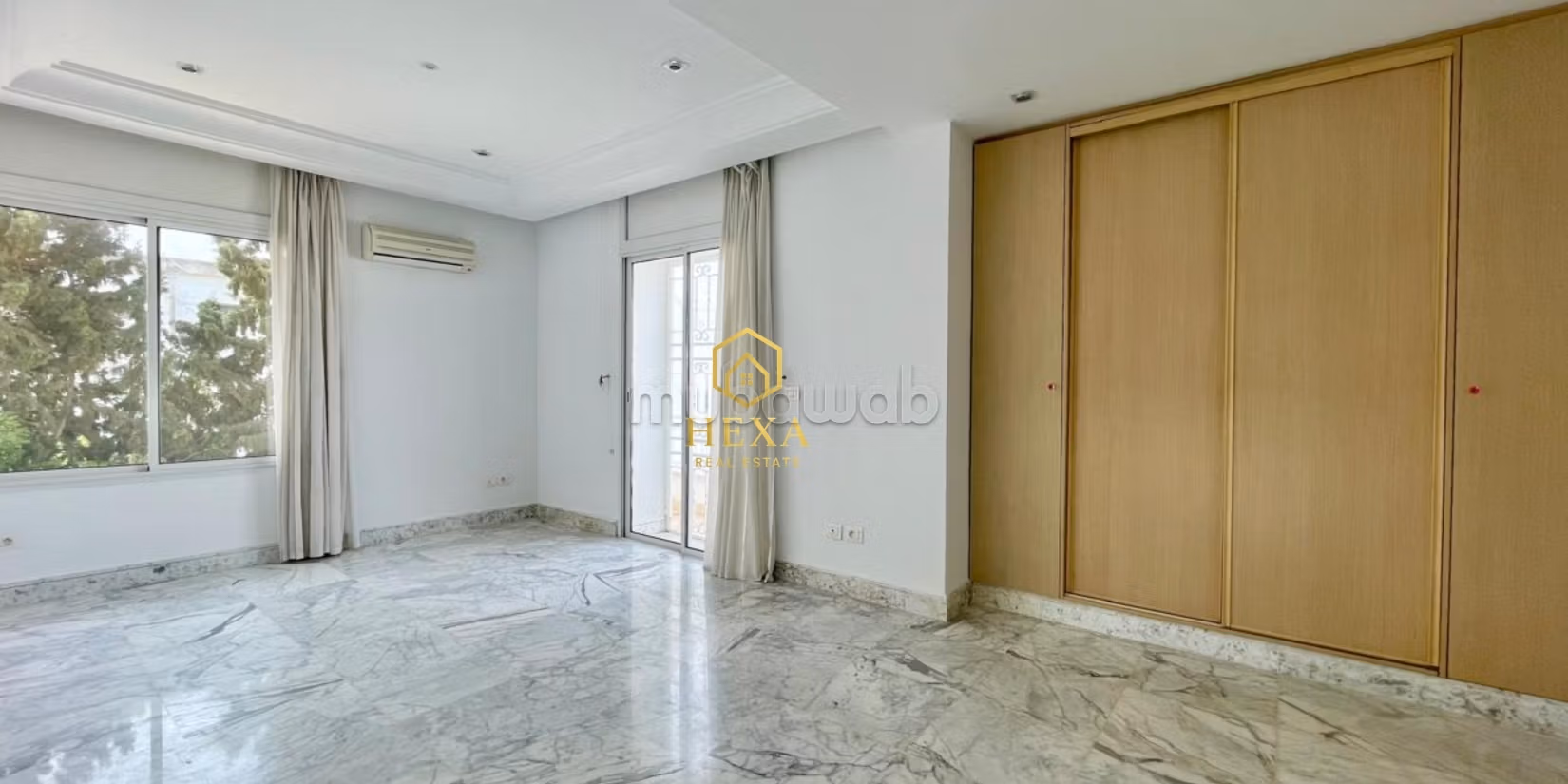 Villa S4 con piscina a Gammarth