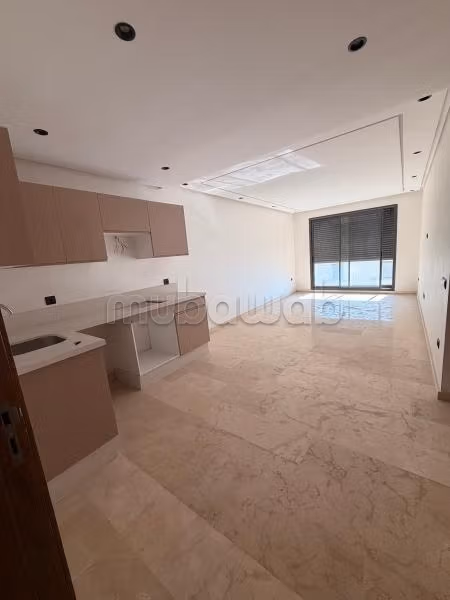 Apartment to purchase in Belvédère. 1 lovely room. No Lift, Balcony