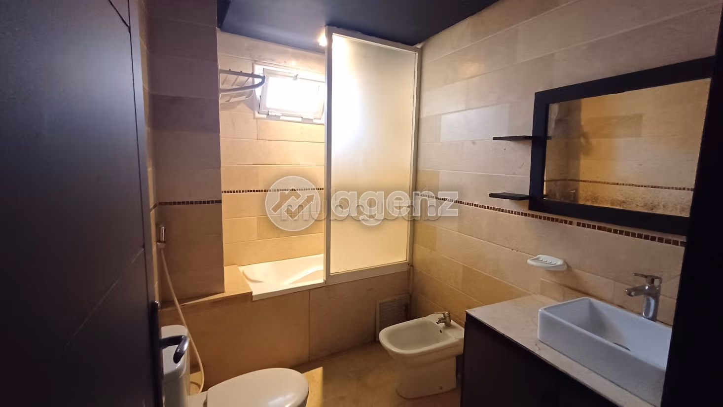 Appartement 103 m² à Bourgogne Ouest — 9
