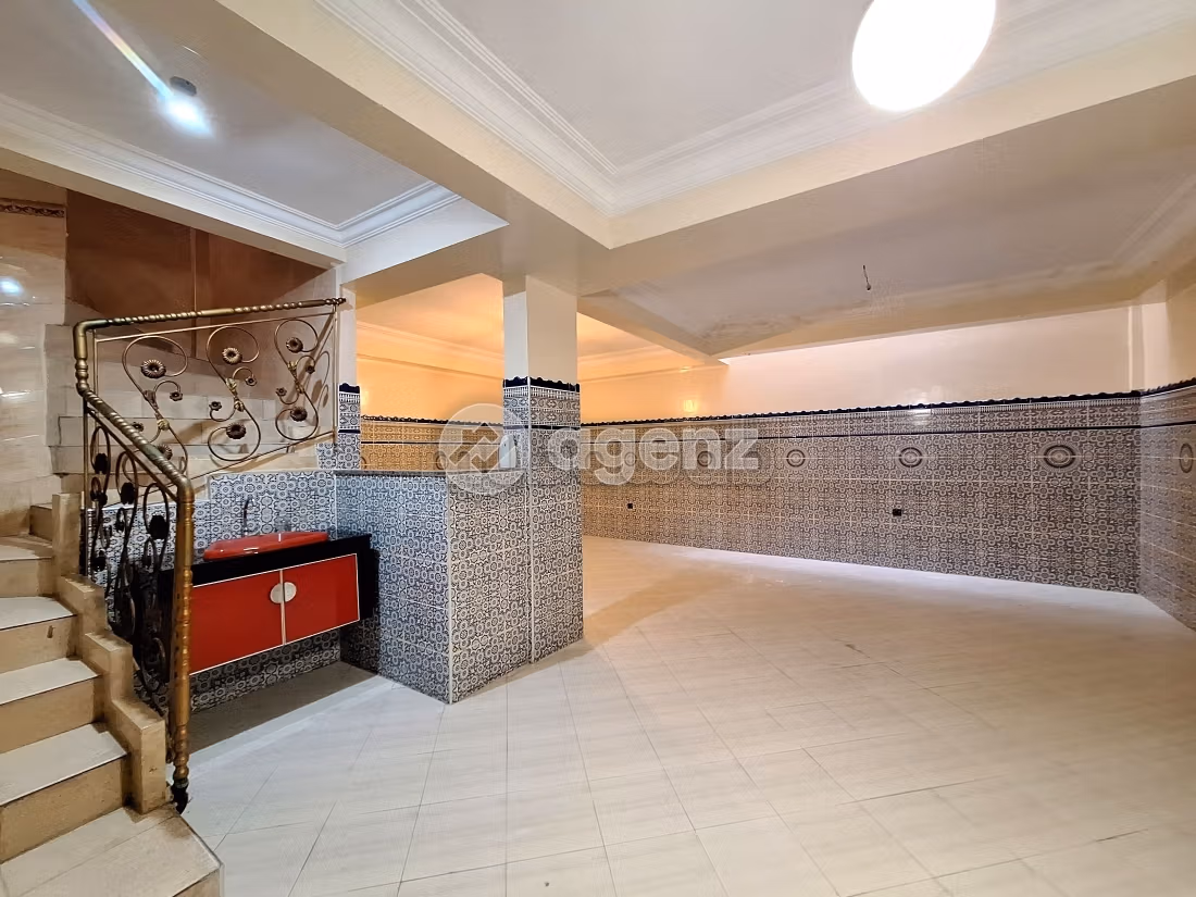Maison à vendre 90 m², 5 chambres Bouskoura Bouskoura