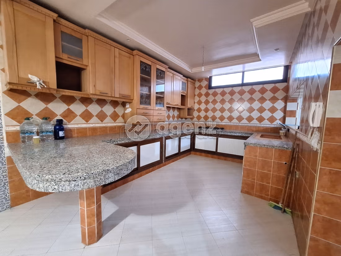 Maison à vendre 90 m², 5 chambres Bouskoura Bouskoura