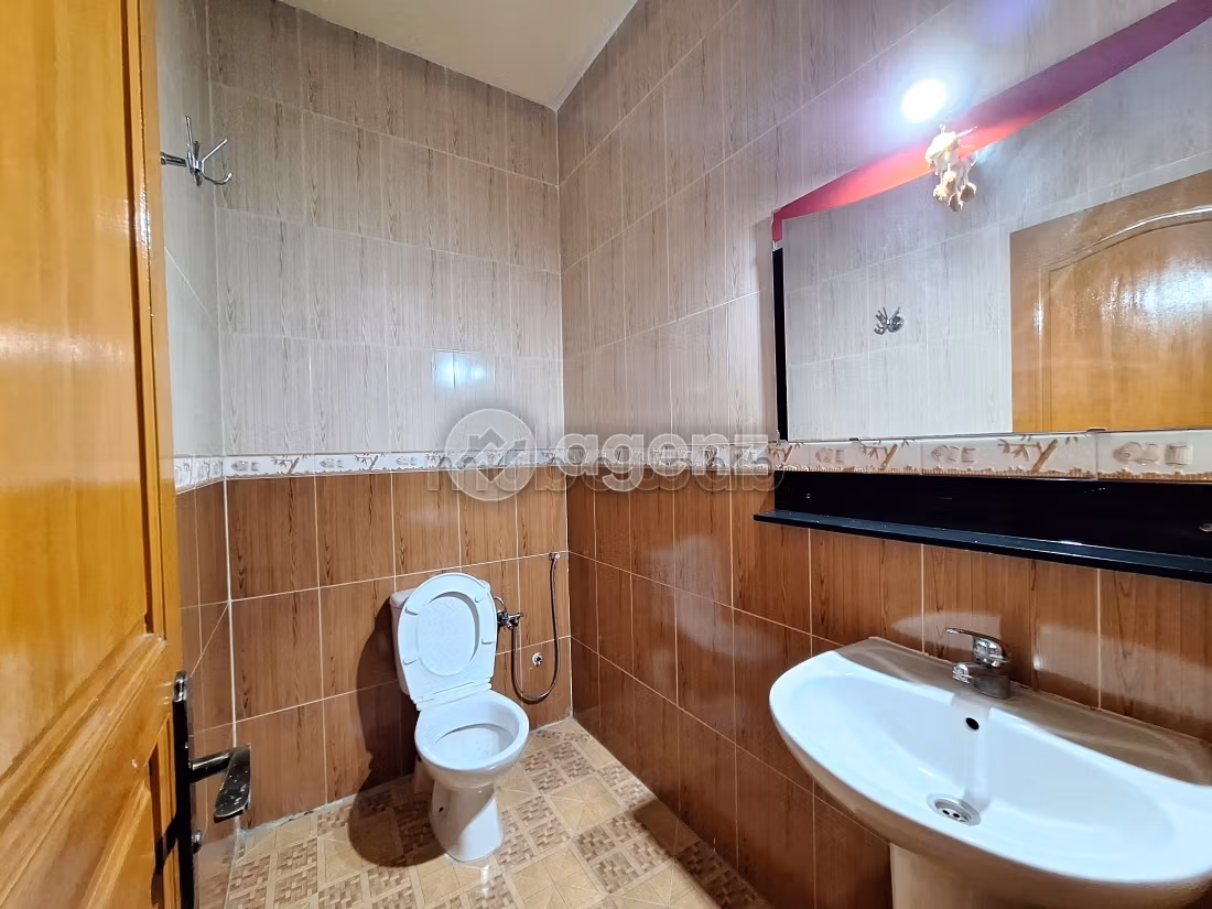 Maison à vendre 90 m², 5 chambres Bouskoura Bouskoura