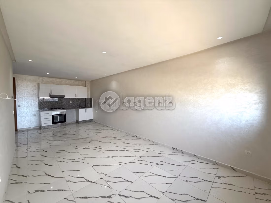 Studio à louer 48 m² Roches Noires Casablanca — 6