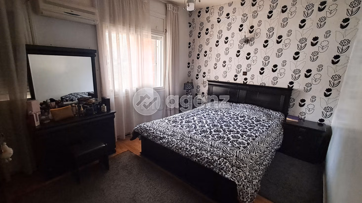 Appartement 160 m² à Derb Ben Houmane — 13