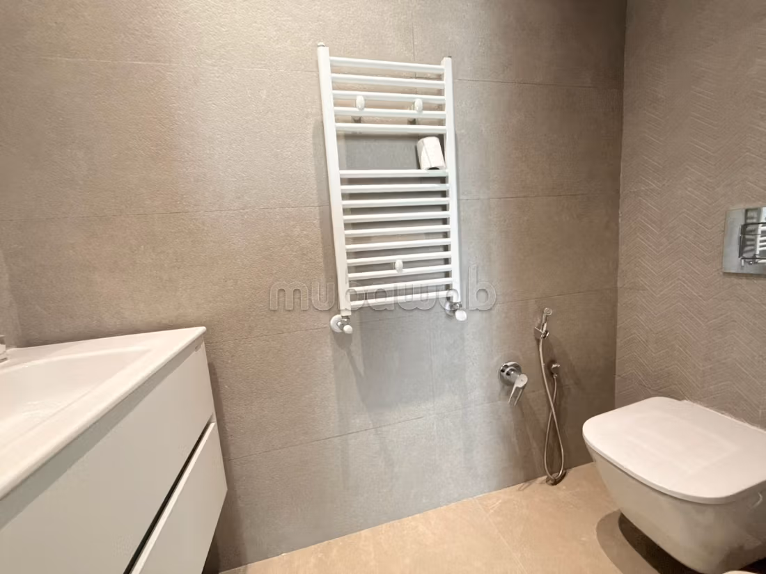 A vendre un s2 aux jardins de Carthage