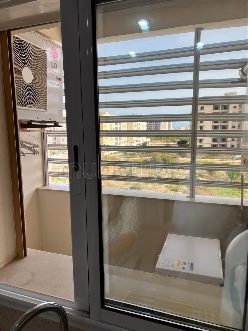 In affitto bel appartamento S2 arredato di 140 m²