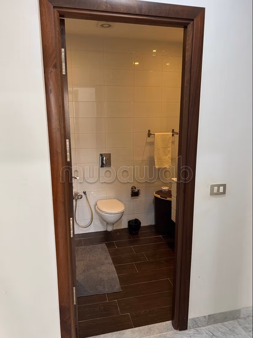 In affitto bel appartamento S2 arredato di 140 m²