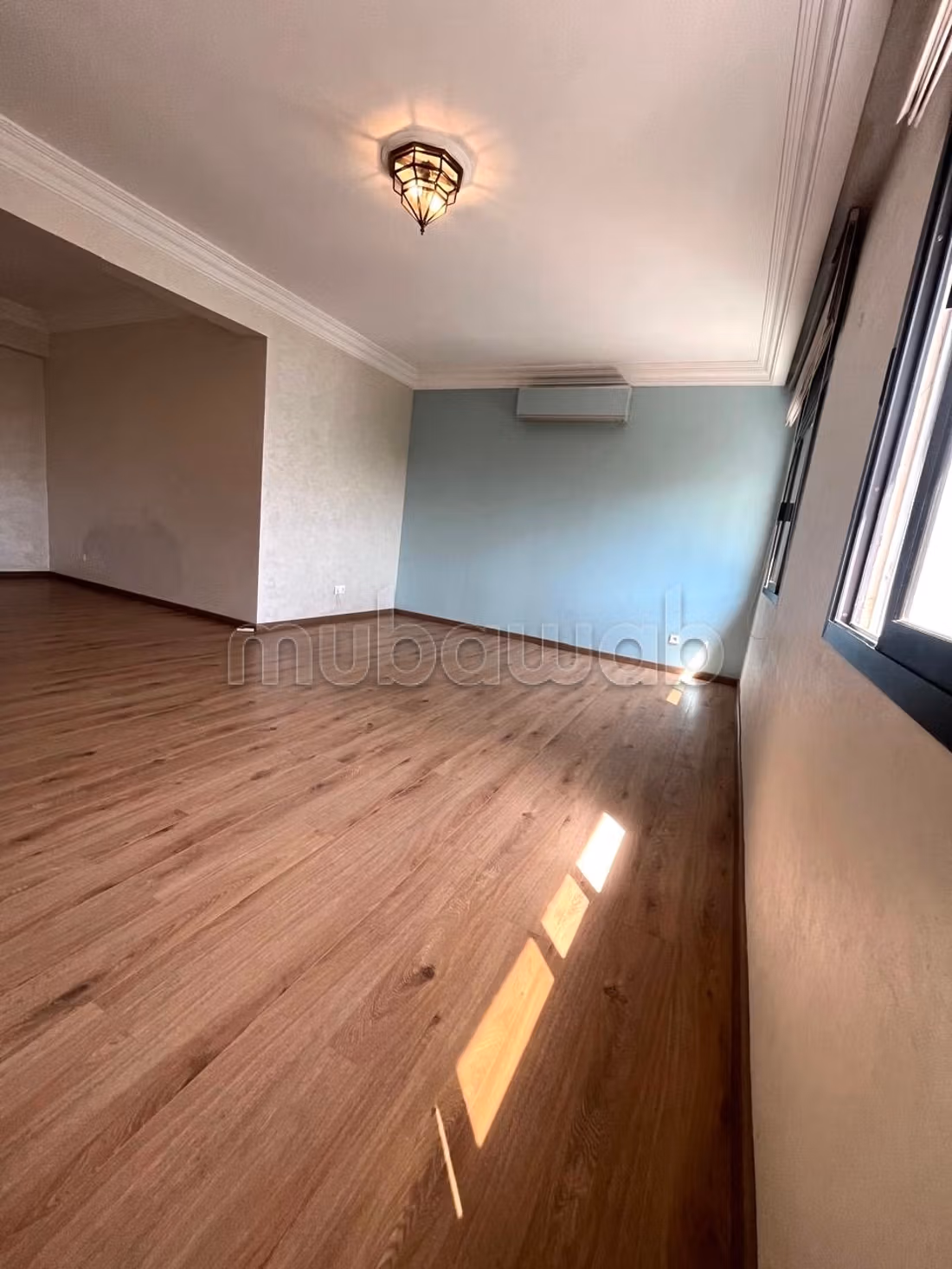Appartamento vuoto Aindiab