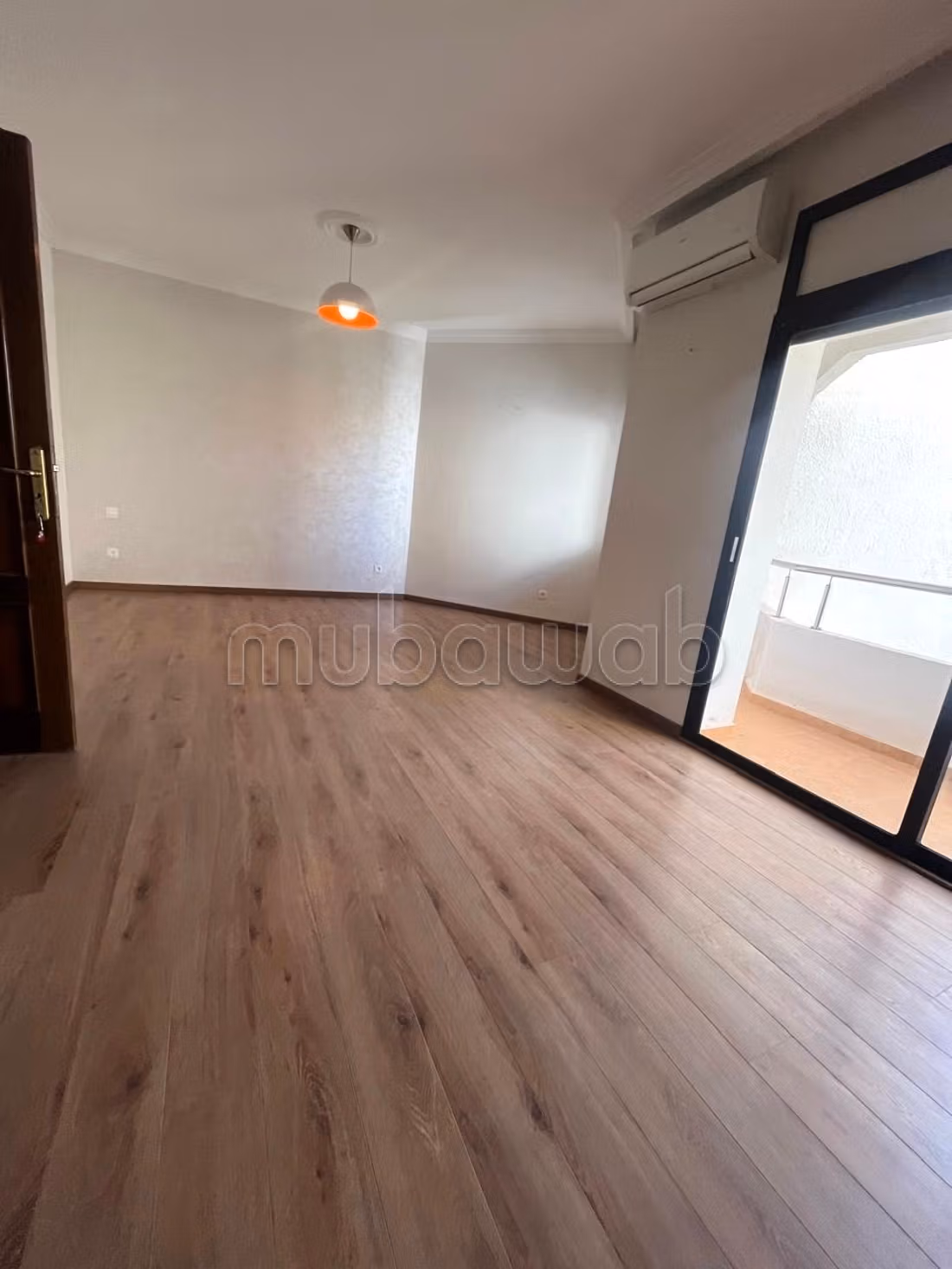 Appartamento vuoto Aindiab