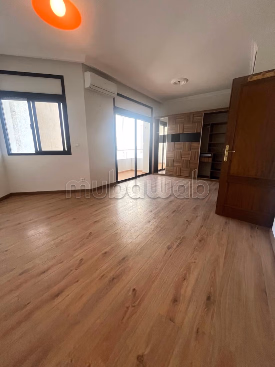Appartamento vuoto Aindiab