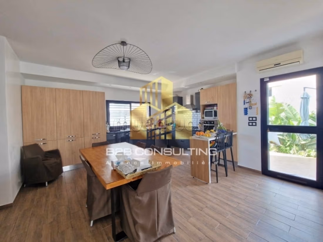 À vendre une villa à gammarth