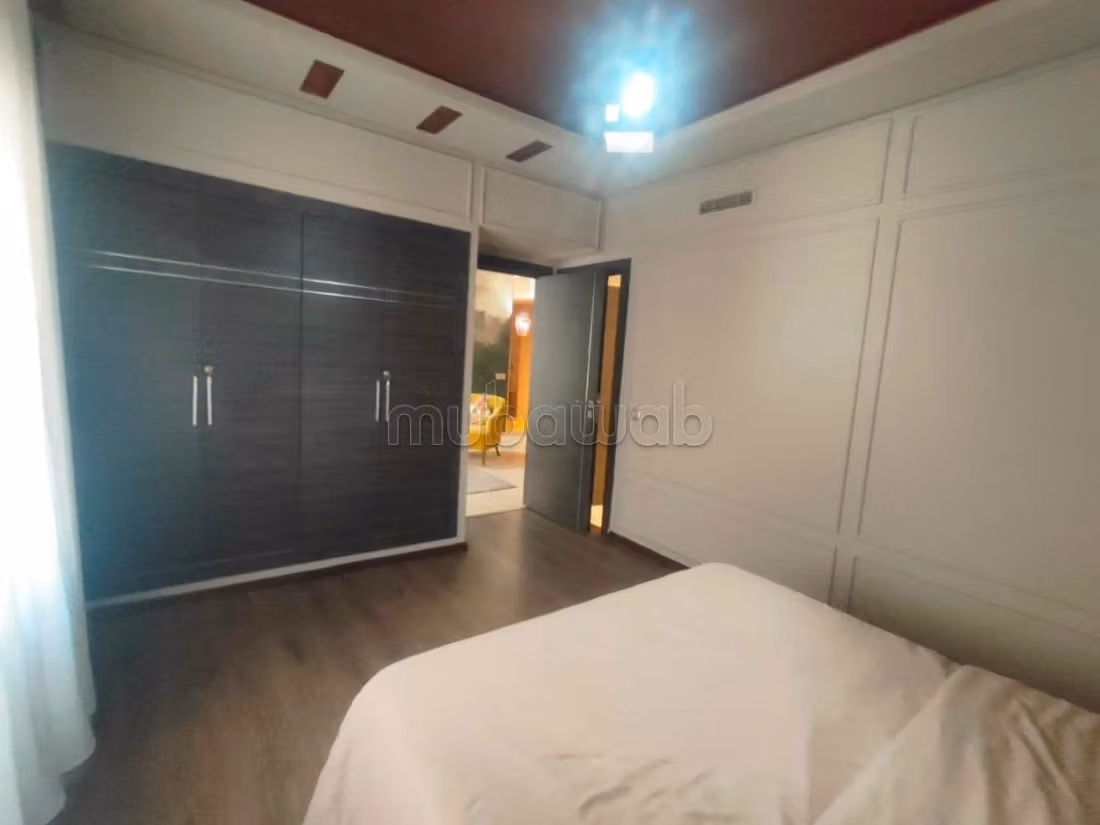 Luxe gemeubileerde studio 63m² Racine 10000 Dh