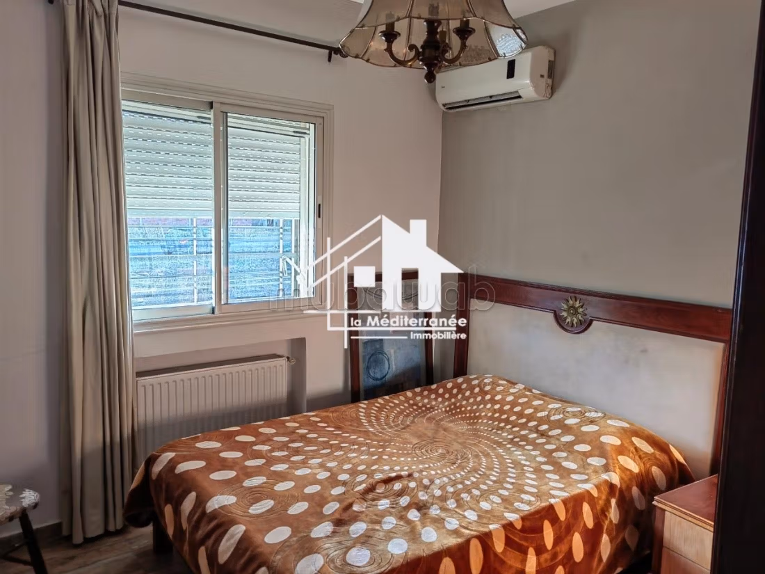 A vendre villa R1 a jardin d'el menzah 2