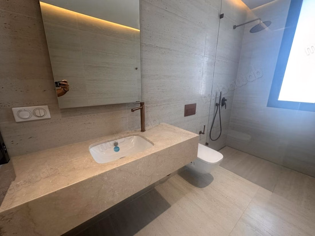 Appartamento arredato con piscina