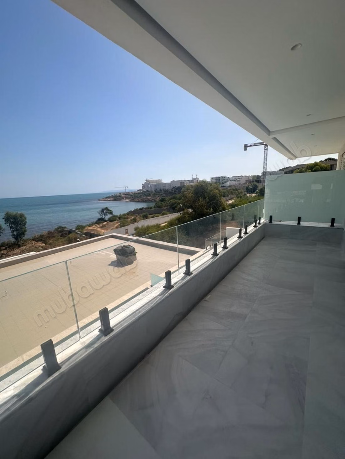 Appartamento arredato con piscina