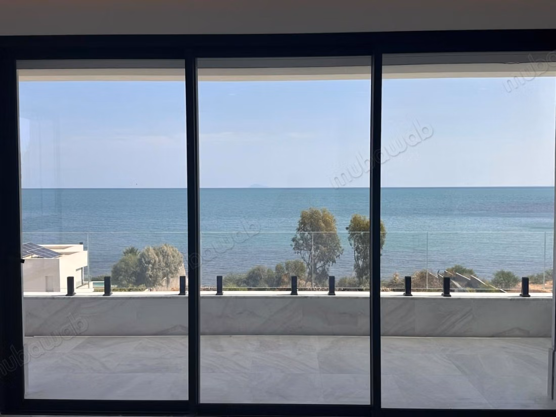 Appartamento arredato con piscina